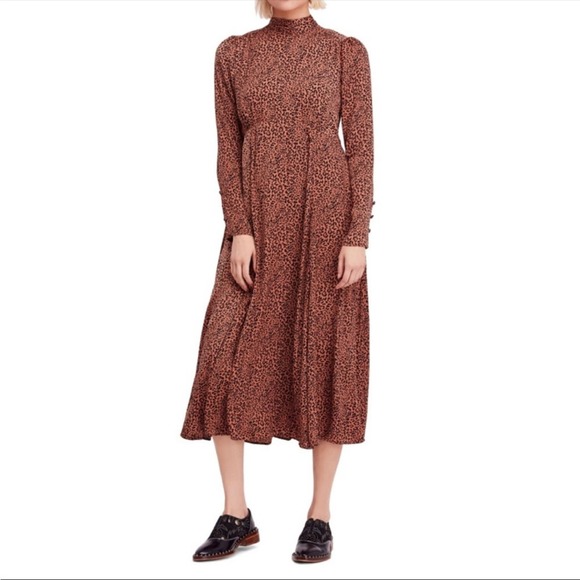 Free People Dresses & Skirts - Free People Brown Loveless Leopard Long Sleeve Midi Dress Sz 8